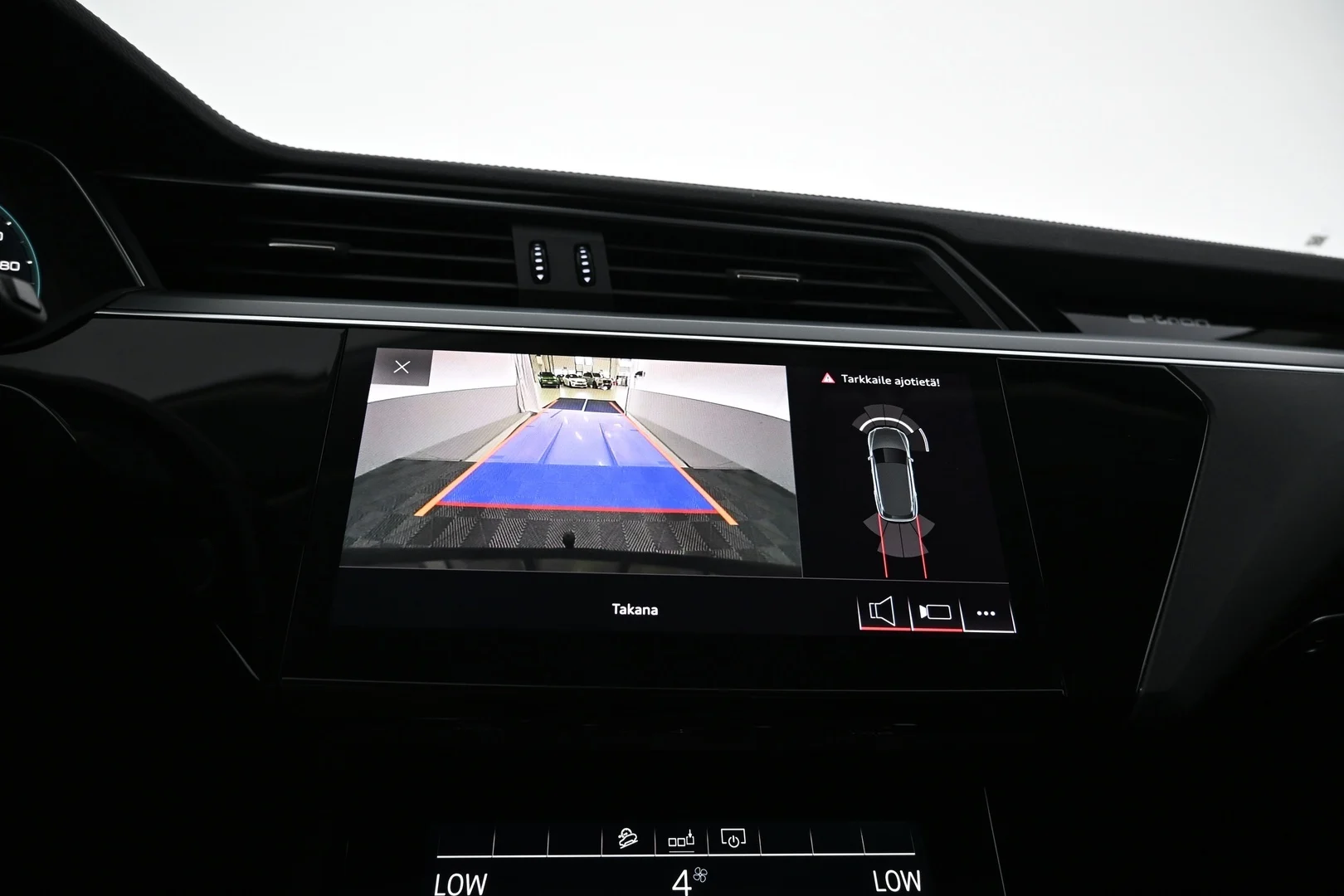 Car Image - 6HHJaYw6TyZhdUfUxhBqt