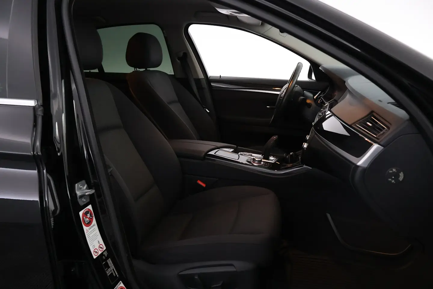 Car Image - 6YFRJ6GbySj6uA15HpRHiR