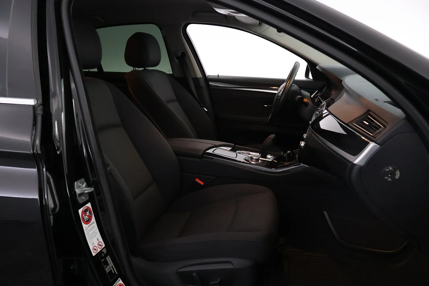 Car Image - 6YFRJ6GbySj6uA15HpRHiR
