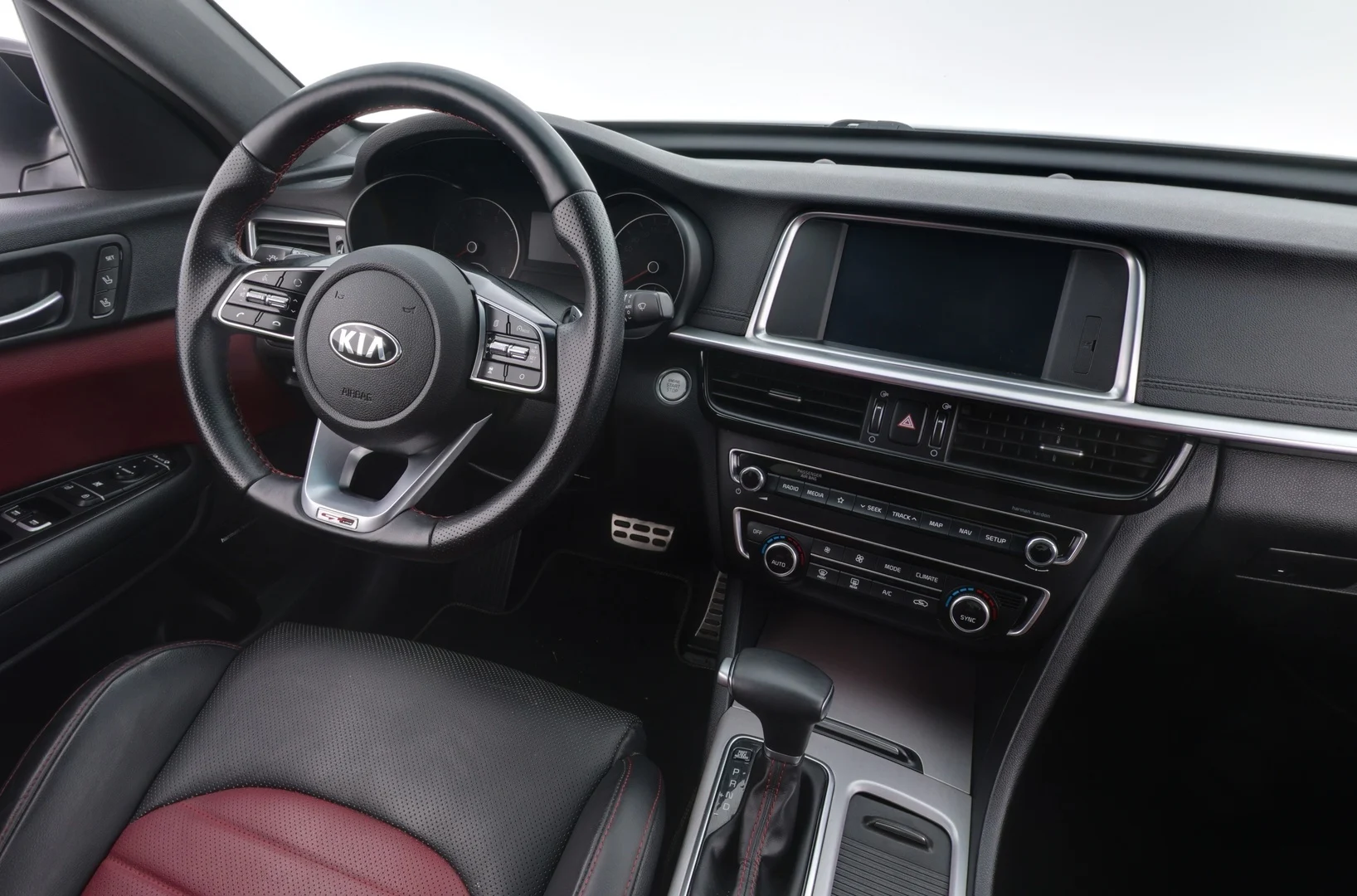 Car Image - 7qYmFHPngj3AO2iCImQBnr