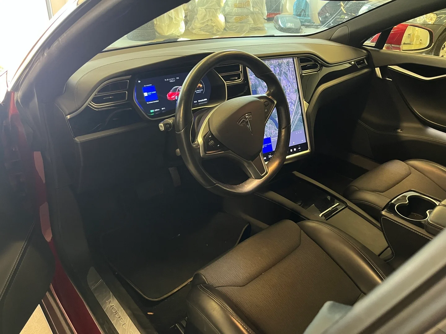 Car Image - 1NRFiFfbfcxAkXGjrOD7n3