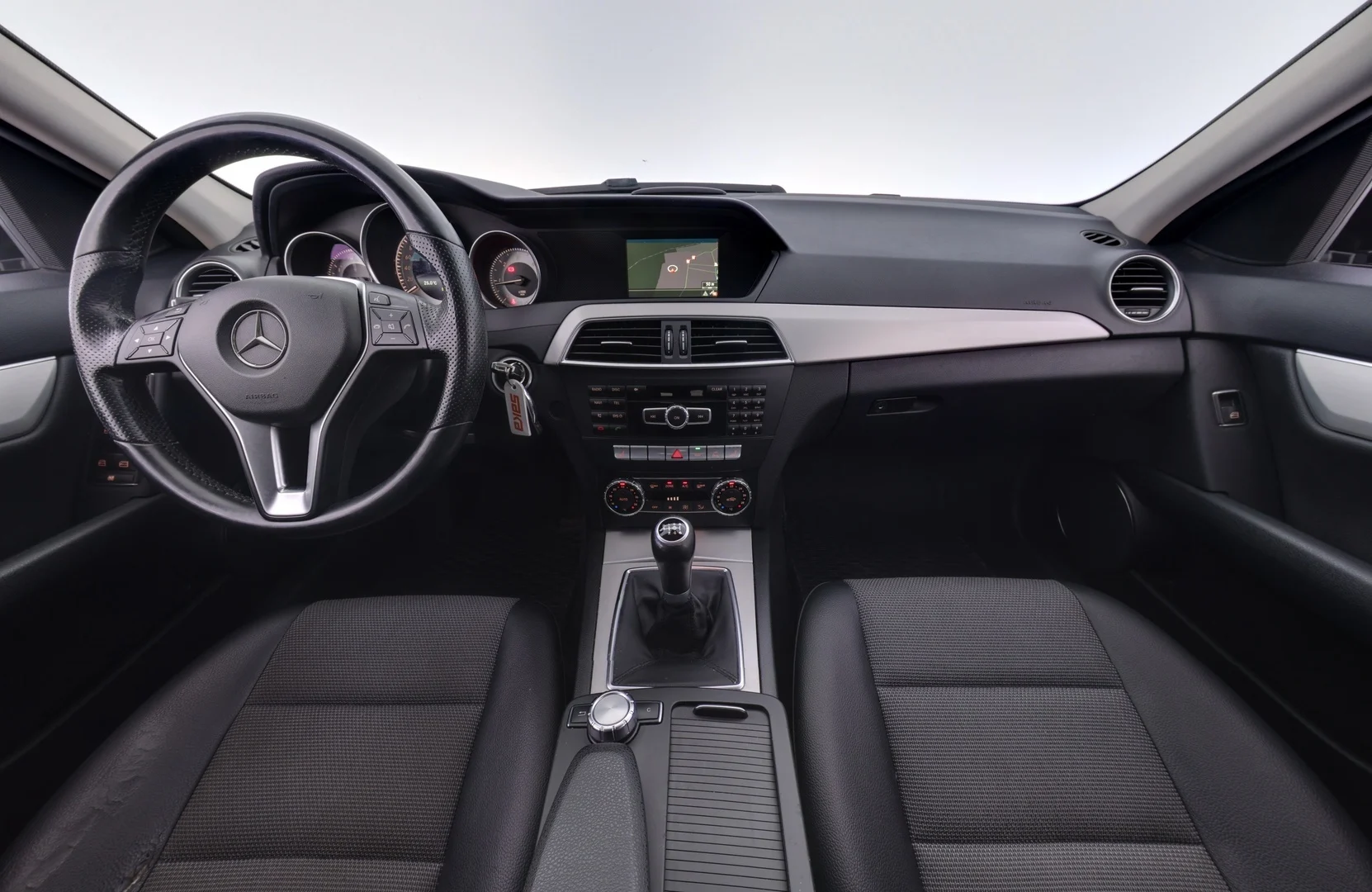 Car Image - 7nGIx8Z9BCyBrwIvFjDLn