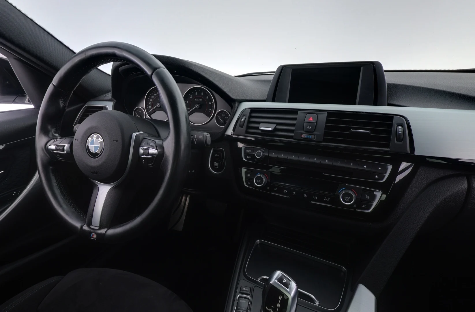 Car Image - 1qZz7qcoejEJu4R3Xla3ER