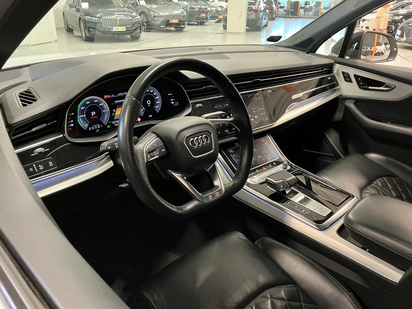 Car Image - 7Awp2MHJVqXyUB5CUx4Smc