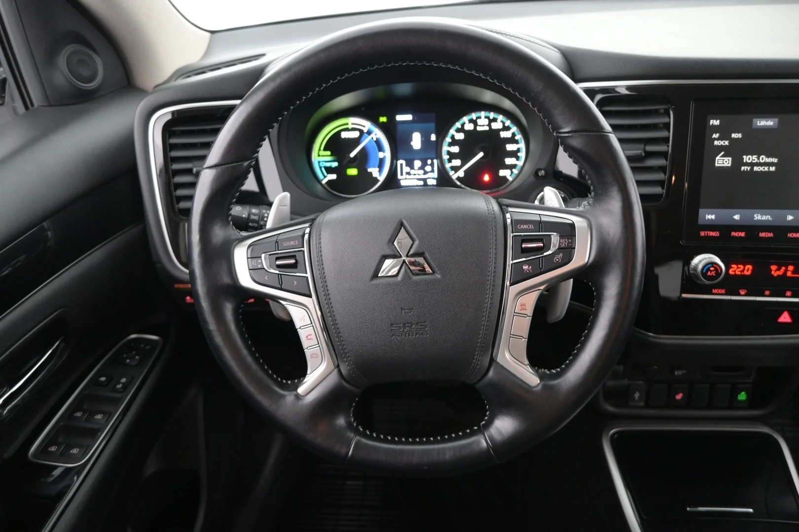 Car Image - rX3z3hcYitOiQQ46EixyI