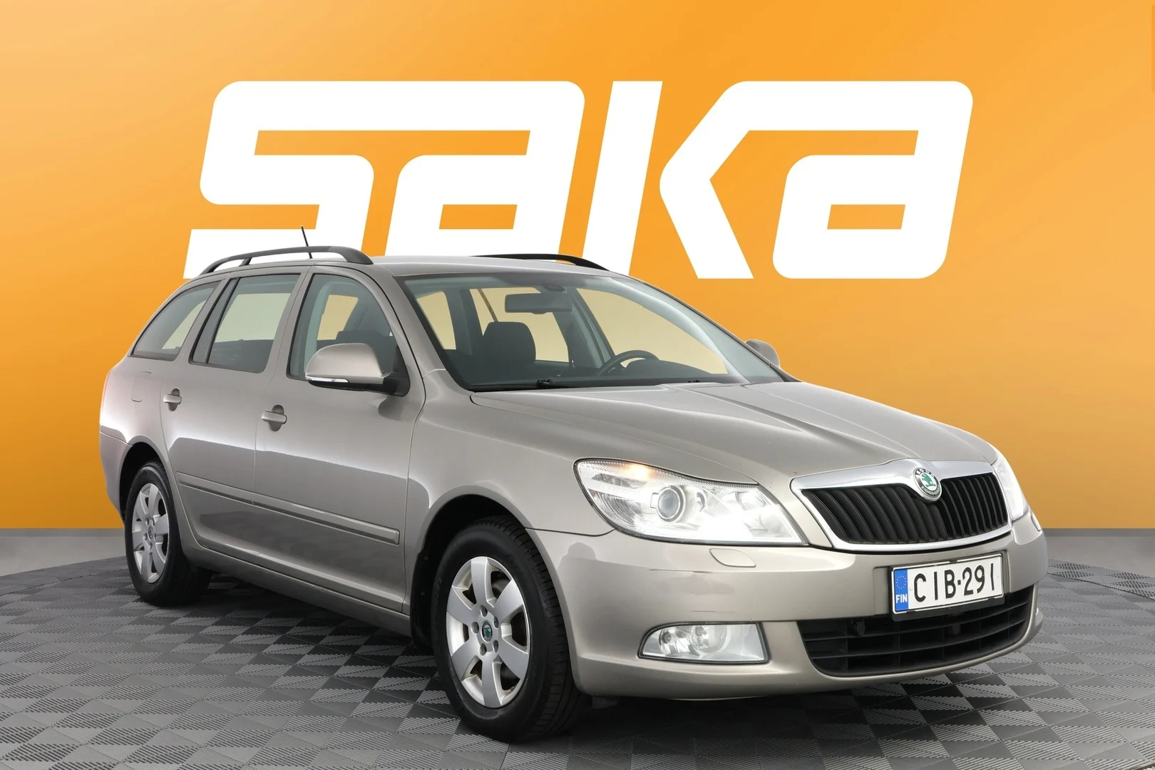 Car Image - 11ADJBluxRuiZcgCdOpdKH