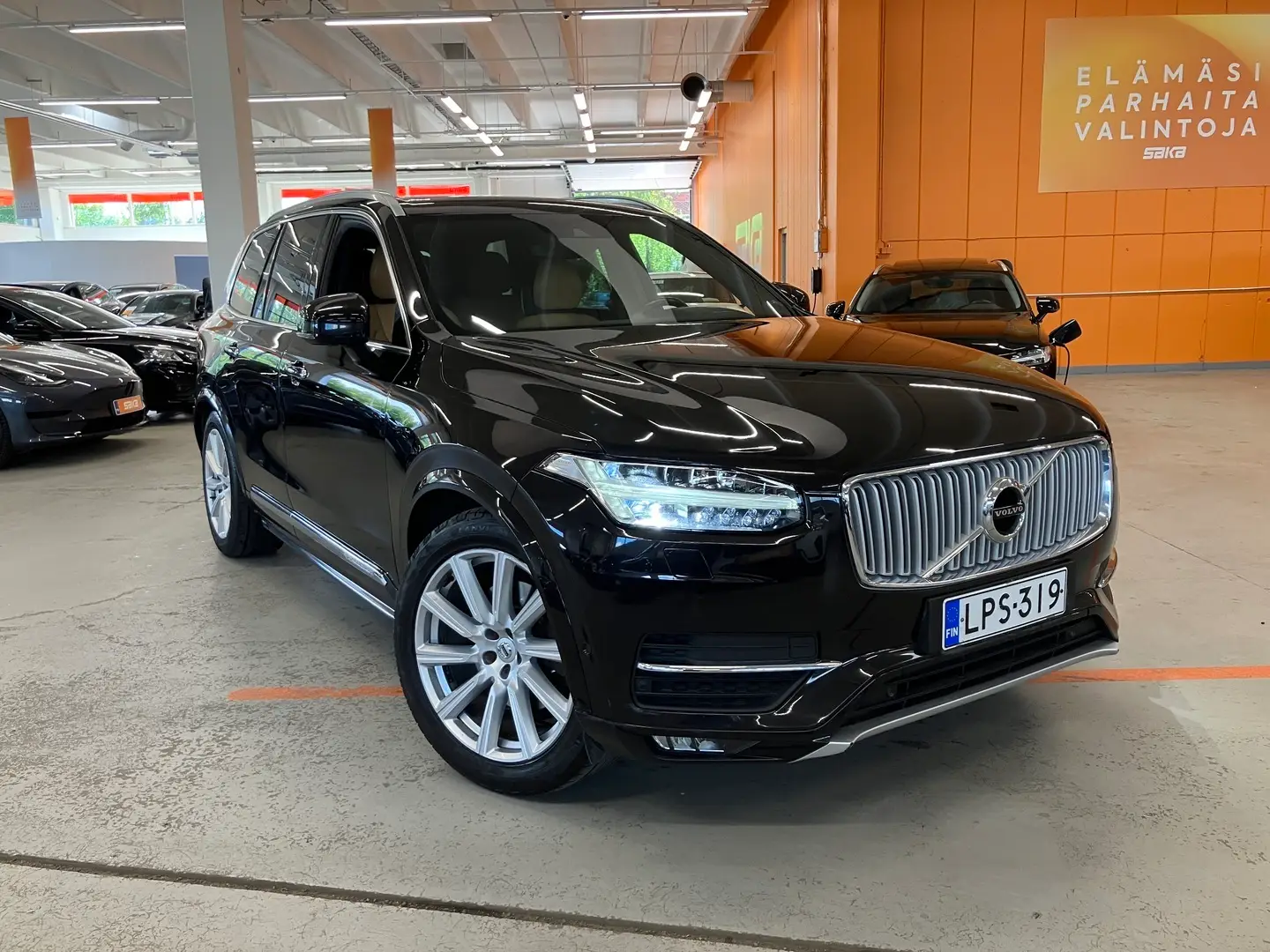 Car Image - 9MsxFOClKND7fC5XCvvp8