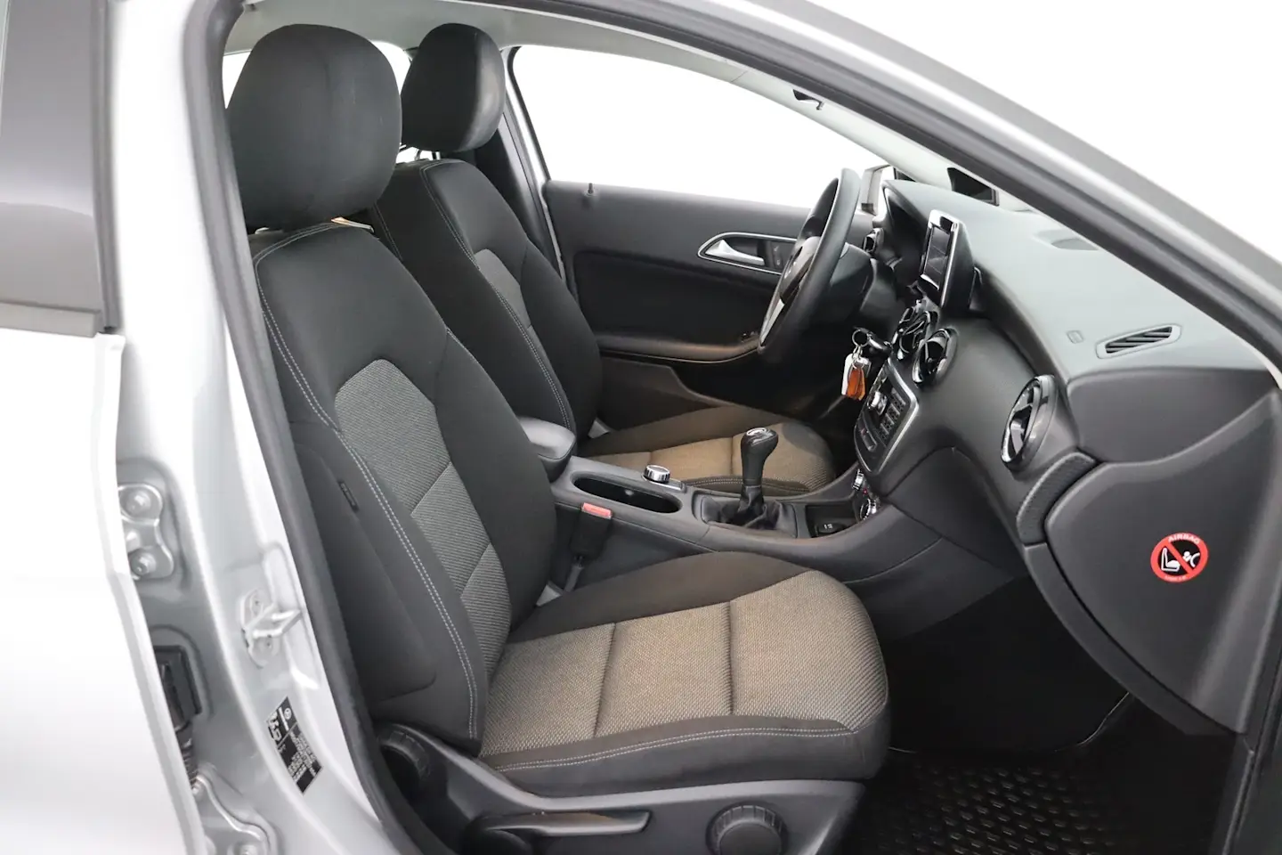 Car Image - 51cRJykF0GJrmlodiHgir0
