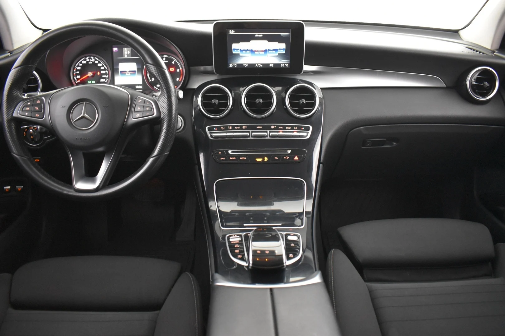 Car Image - 5XW2KmuiCsW77Ntmrct2hl