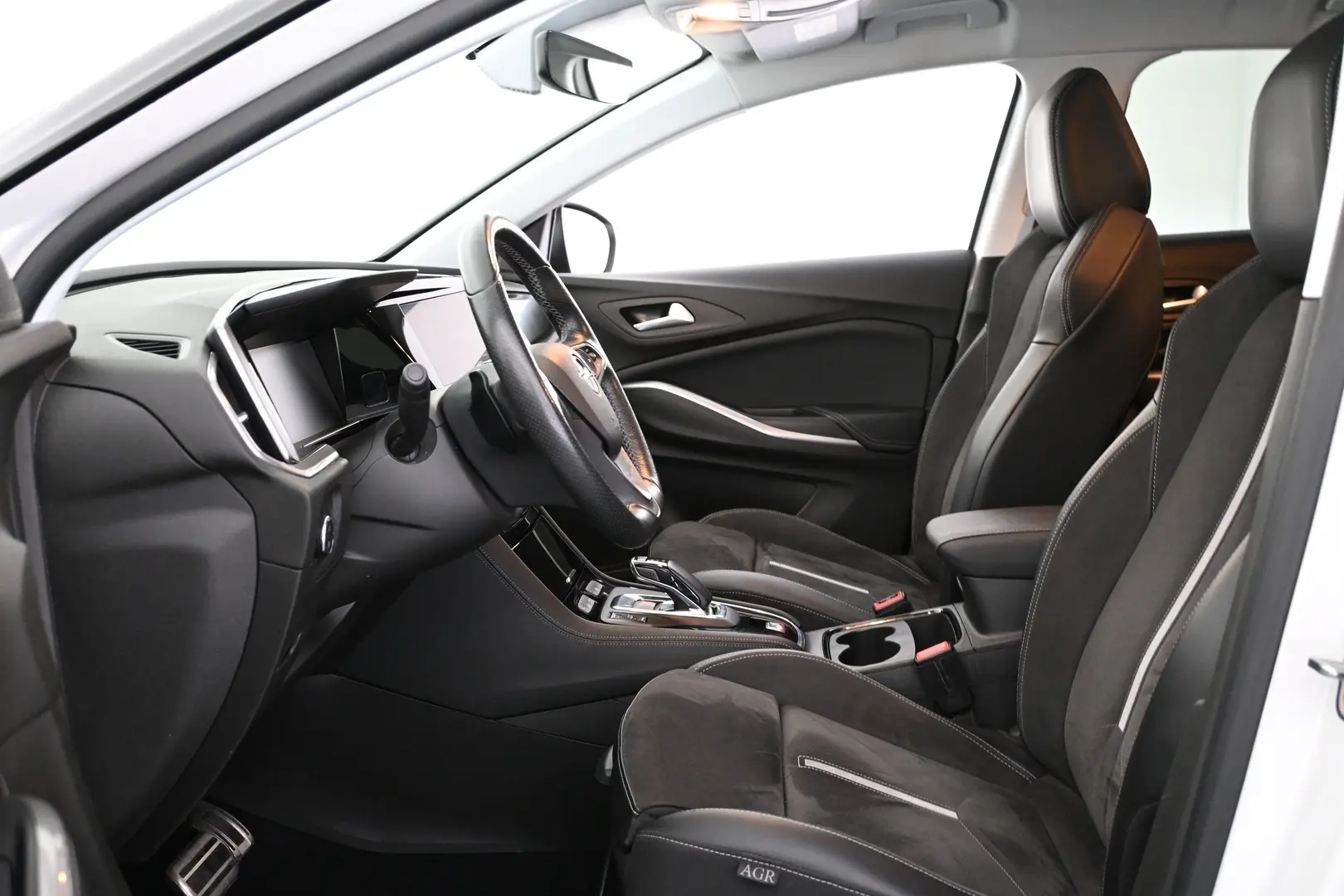 Car Image - 3aAV3CzFKXn978546ojnGV