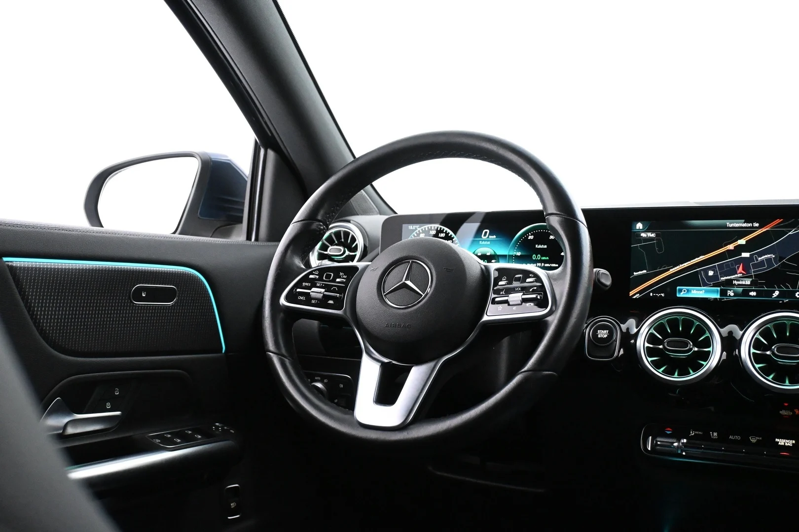 Car Image - 2T7IF9oAU3XIHAlm3c95wI