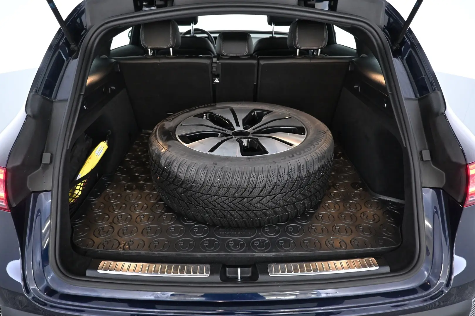Car Image - 4i0S3fC7d43CmUmxGpiHwr