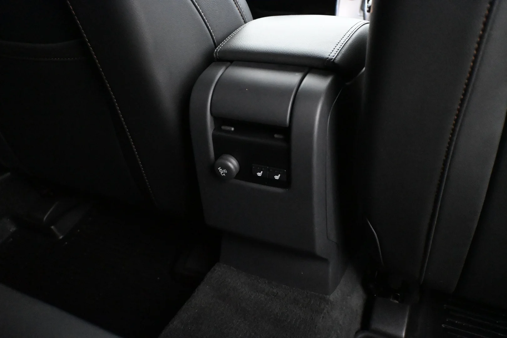 Car Image - zHRArdrsz5MKwWUmxNI73