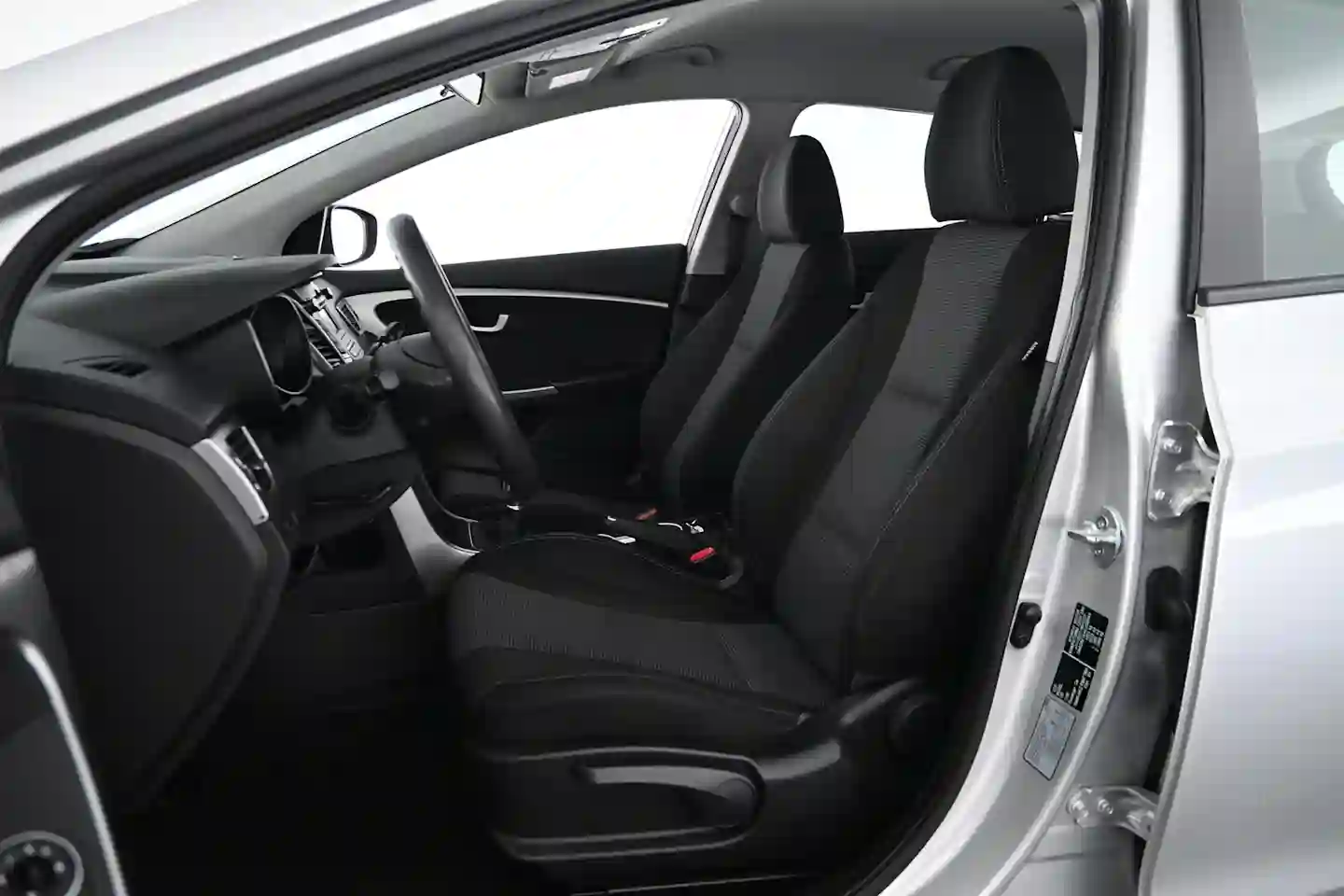 Car Image - 74uA31mwC69ItRJSgbyE29