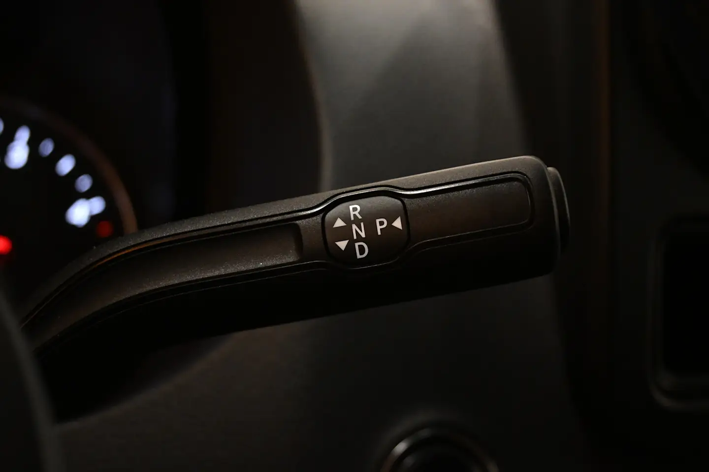 Car Image - 2vzqsaIVLKqSIltqTGD6Q8