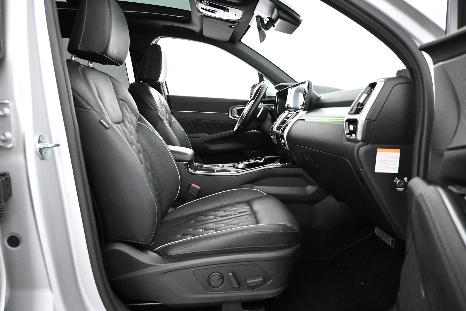 Car Image - 4fn5eY6QutbiD6iLAsUN48