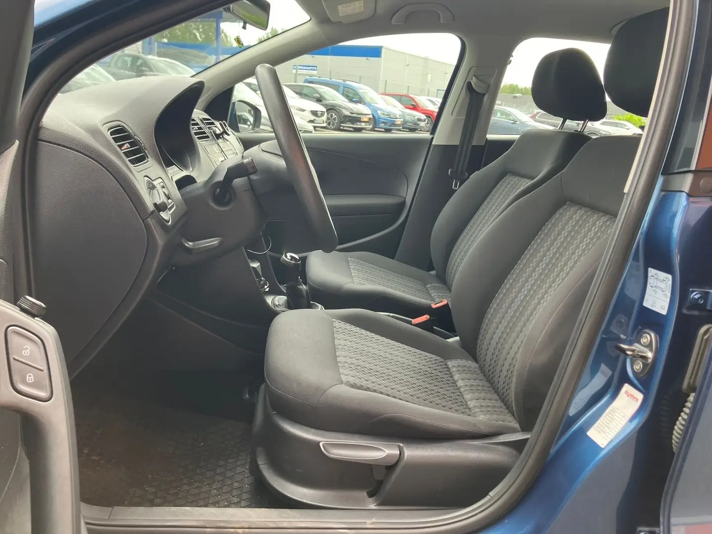 Car Image - 5OlZhzsTXgHJoOMTZ8n8Op
