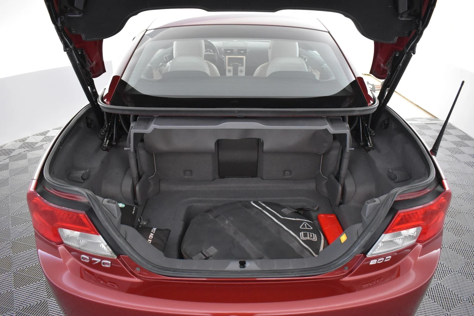 Car Image - 6p0Z0cM2flkwDNpM8rfqs3