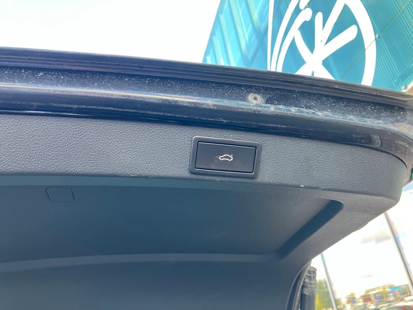 Car Image - 151Ig3f5nEDnI7OS8fEMKk