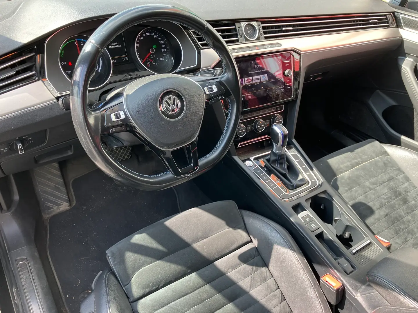 Car Image - 6SVpV2hiP0aGTcV6n4E7Qf