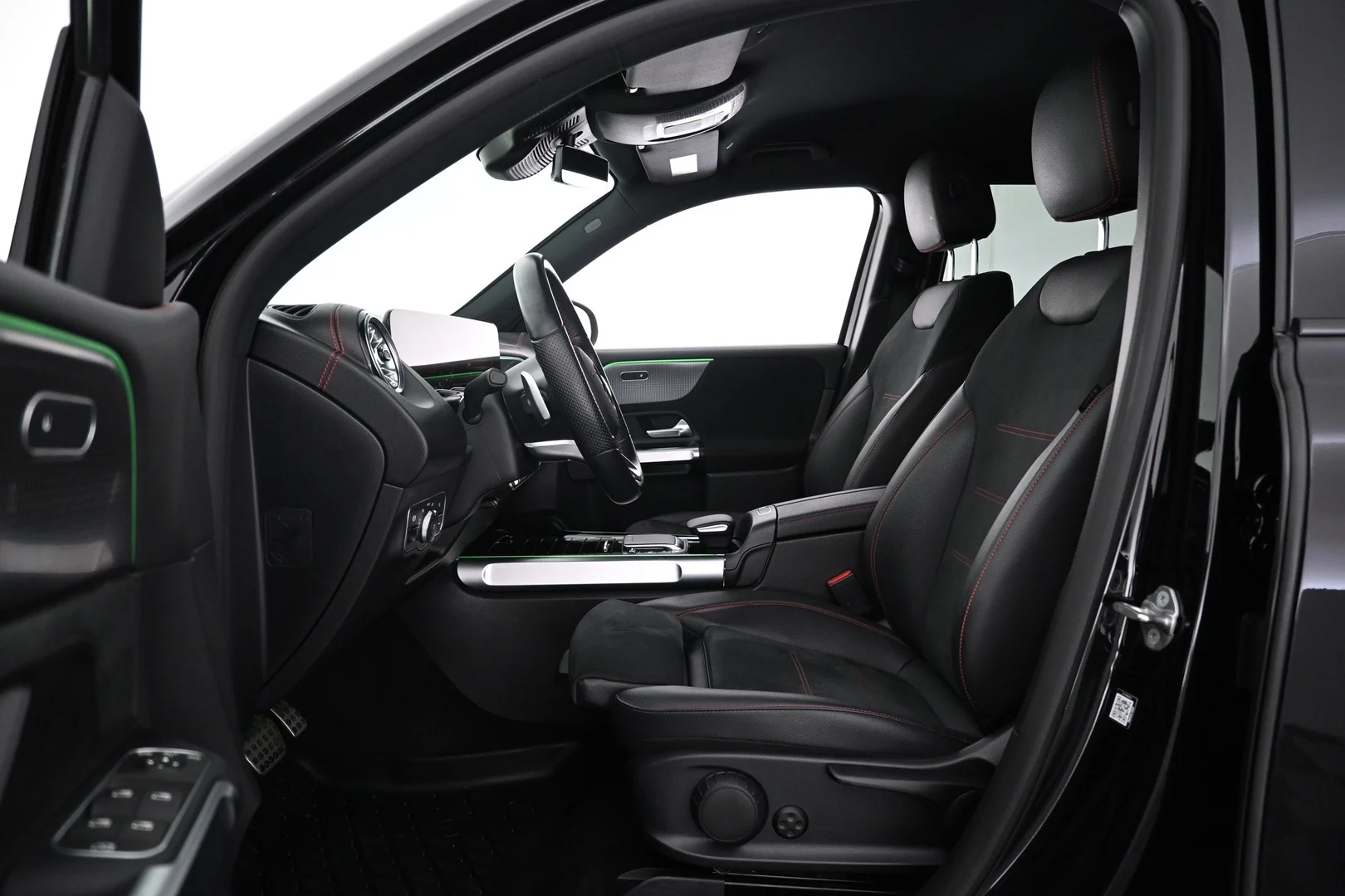 Car Image - 7njeizazefgtExYpS2hdyC