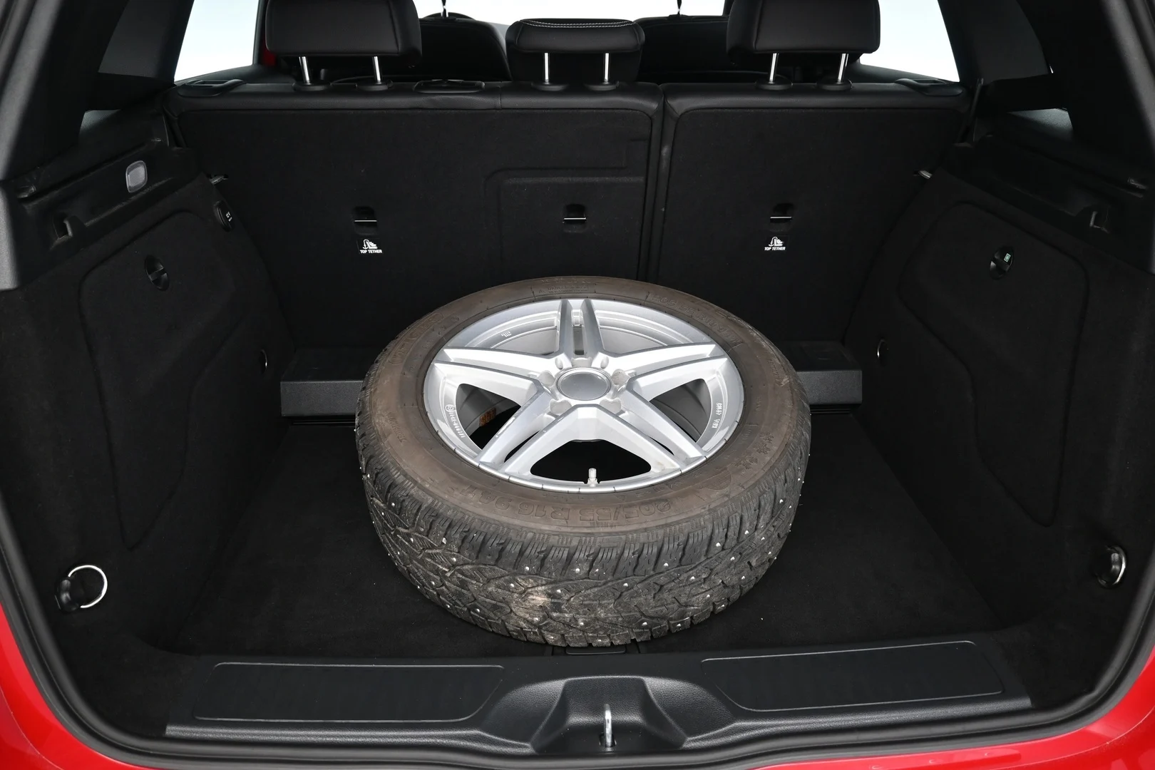 Car Image - 6qQjhx7ok5xVAnmonClfoC