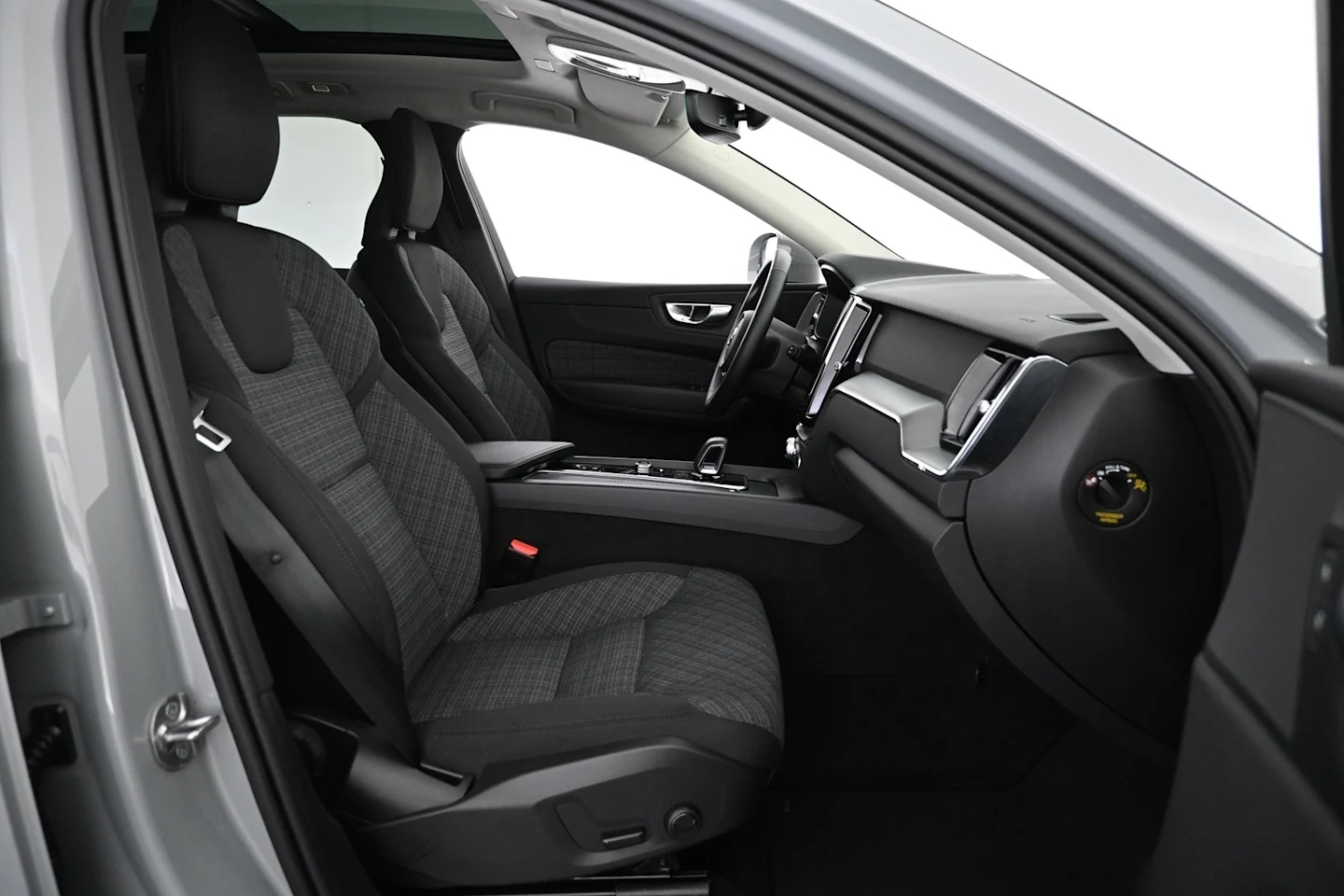 Car Image - 1kuGecWPpTaPvgw10X8Mge