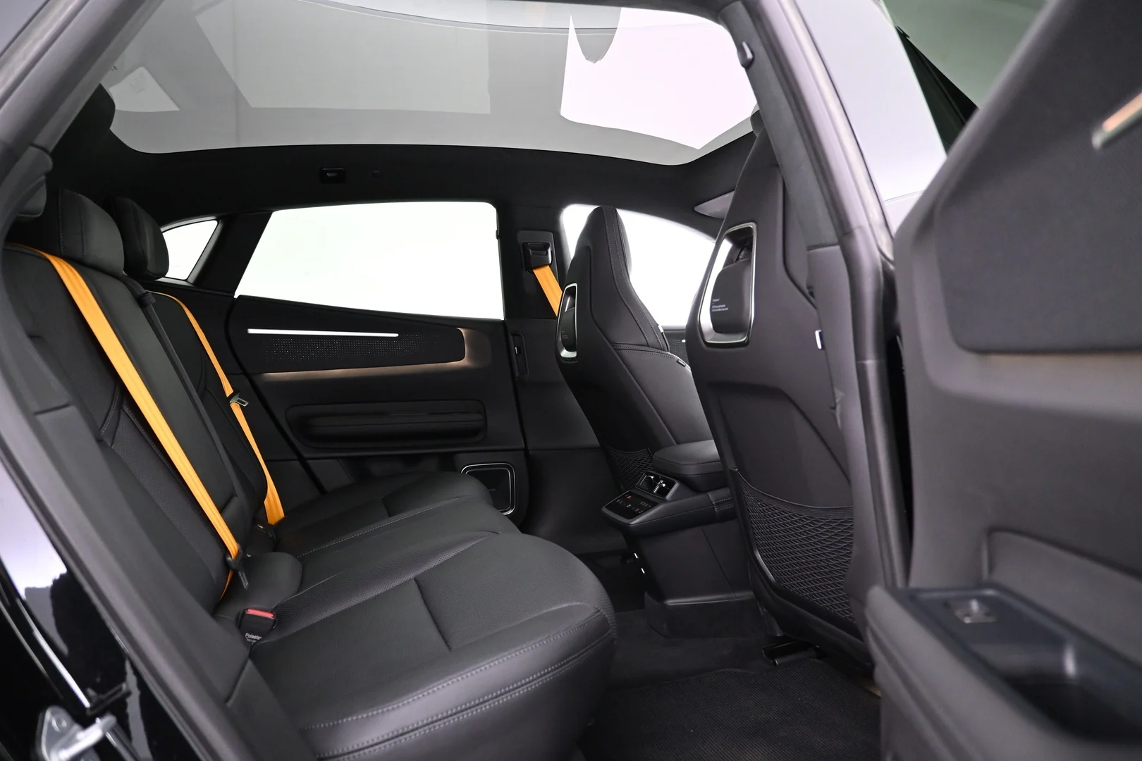 Car Image - 3eeOwNfa5WTvGSROg4BX4J