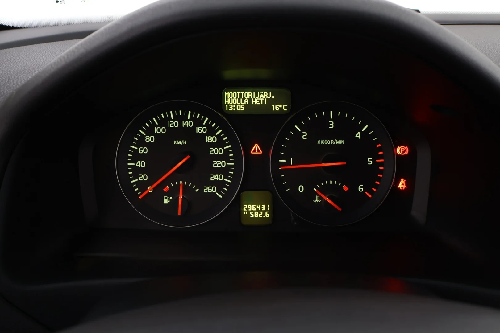 Car Image - 5qKVmbJJVr9CsfraZurzy6