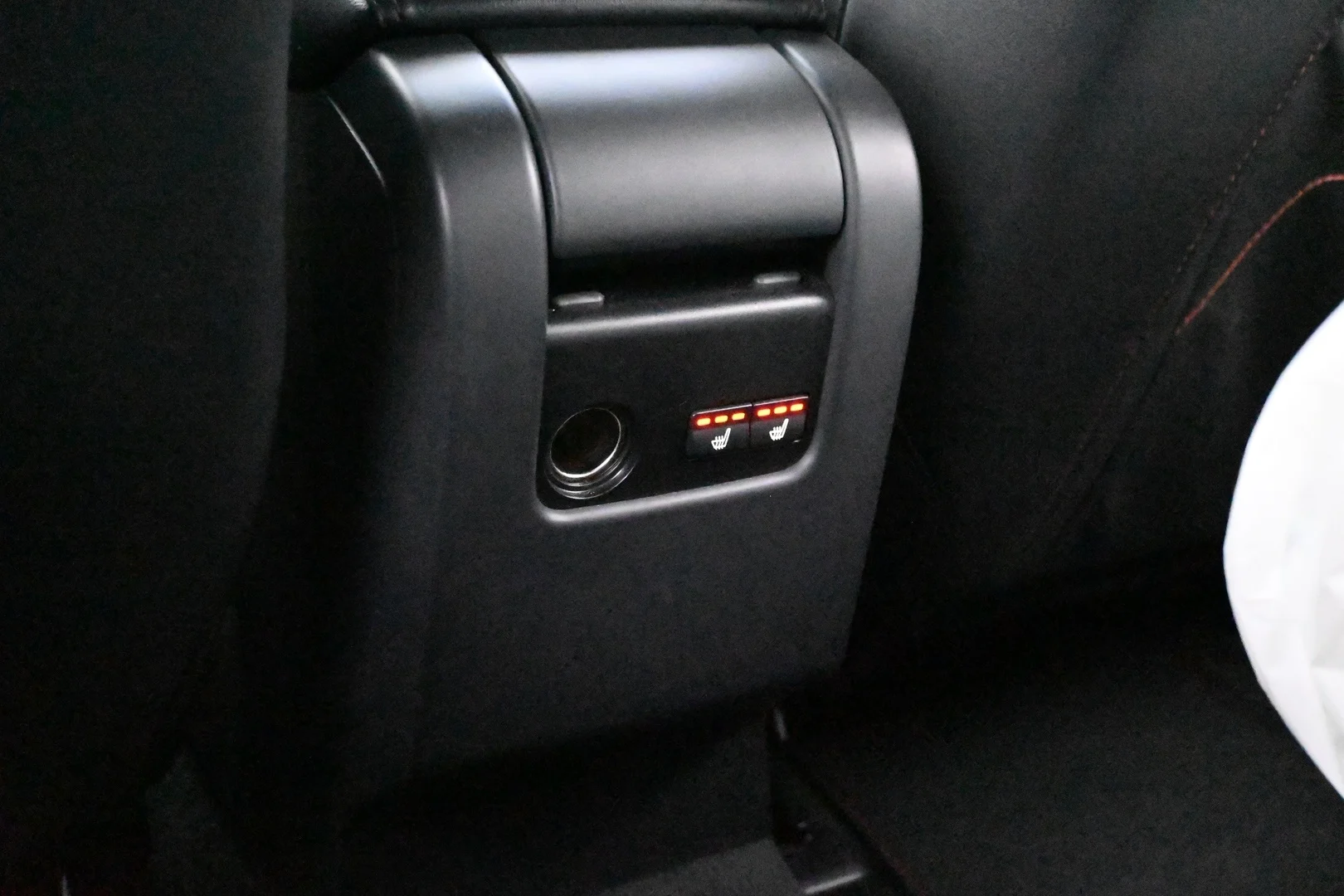 Car Image - NTz72wyZDj1ukYkwuhPH6