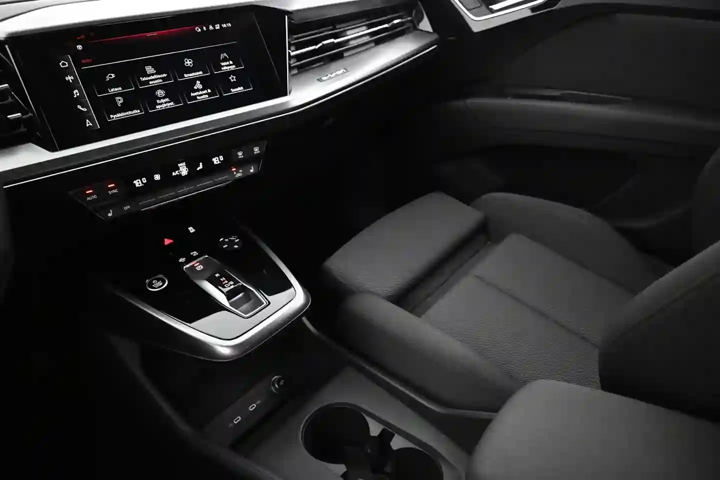 Car Image - 4zA6lbO5xYc18OSZOjR8Zv