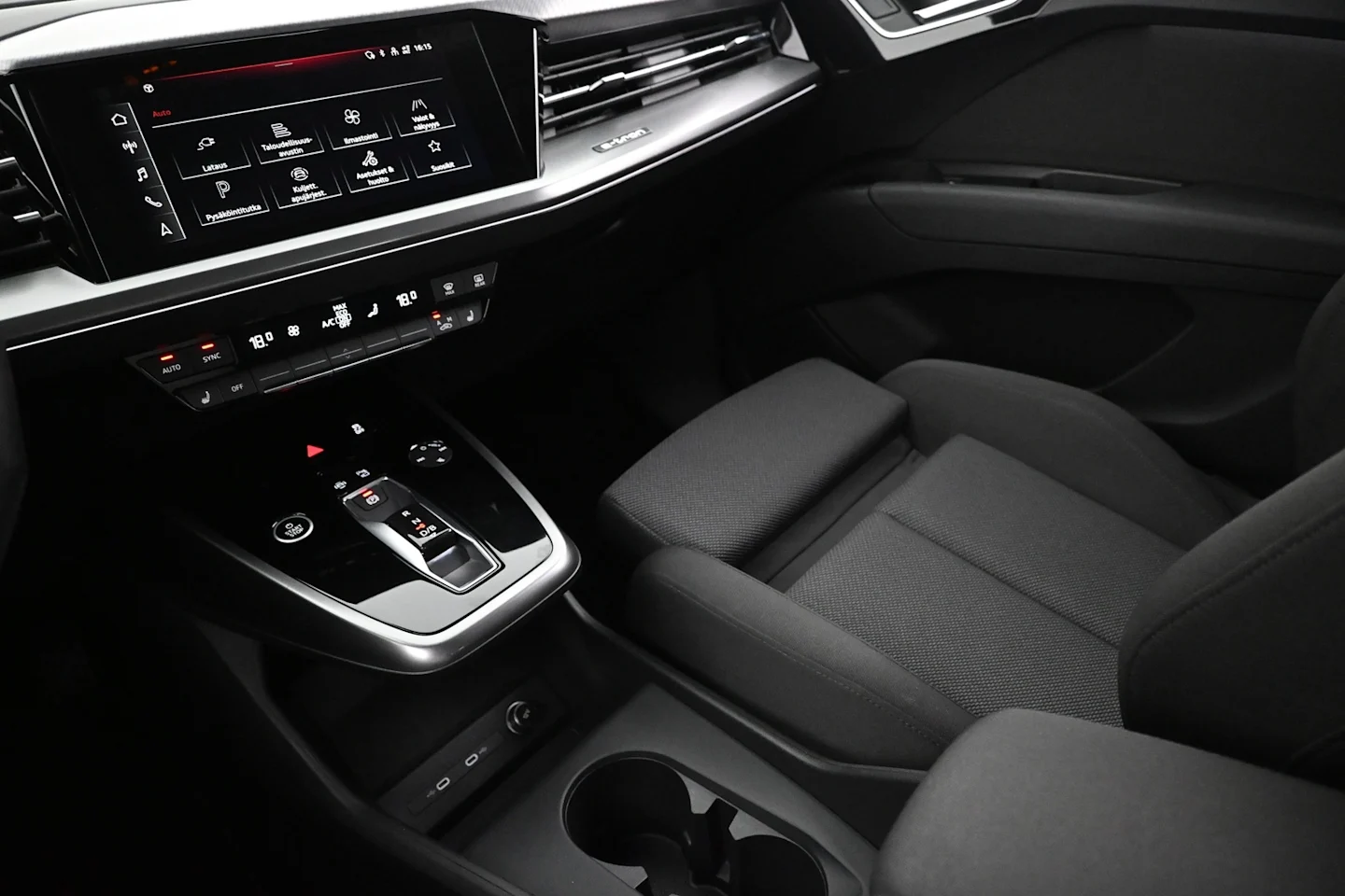 Car Image - 4zA6lbO5xYc18OSZOjR8Zv