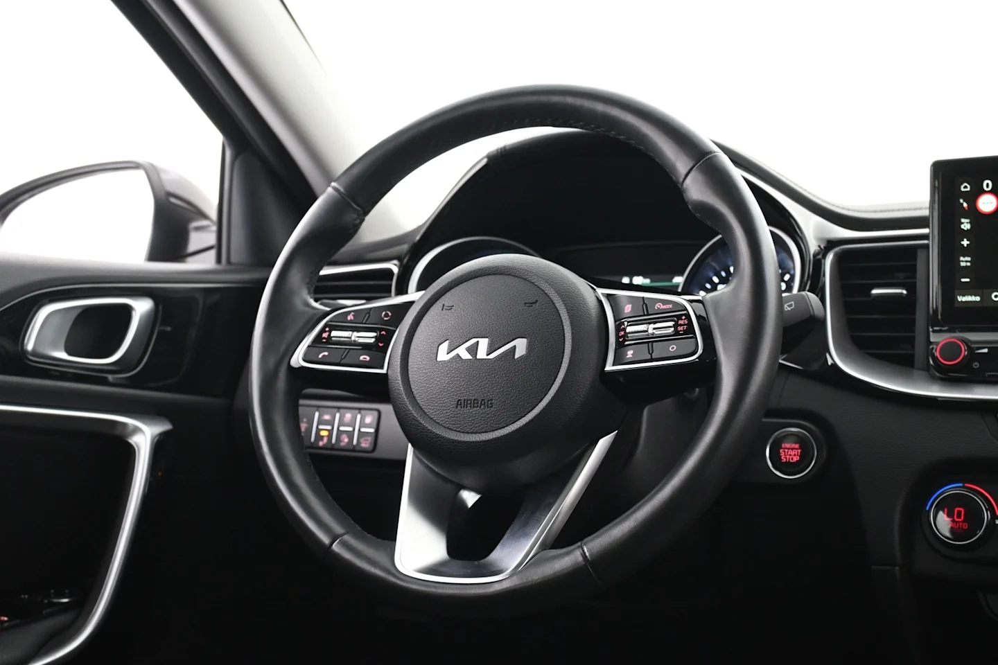 Car Image - mVzSH0z5FOjhJ8fPgX1cm