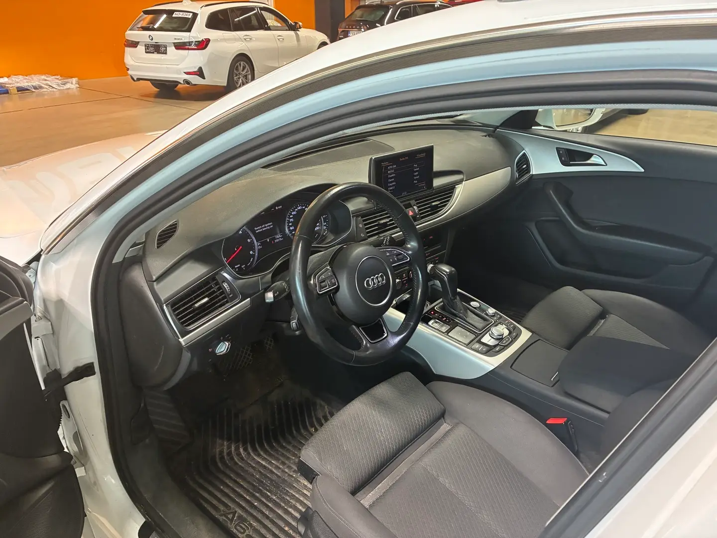 Car Image - 23Fz0lMOEt36Lsx7BkAjwF