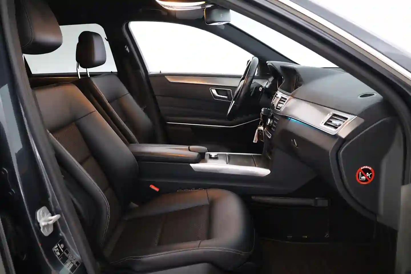 Car Image - 3b4tIwlkBwQRDHNE2WWawf