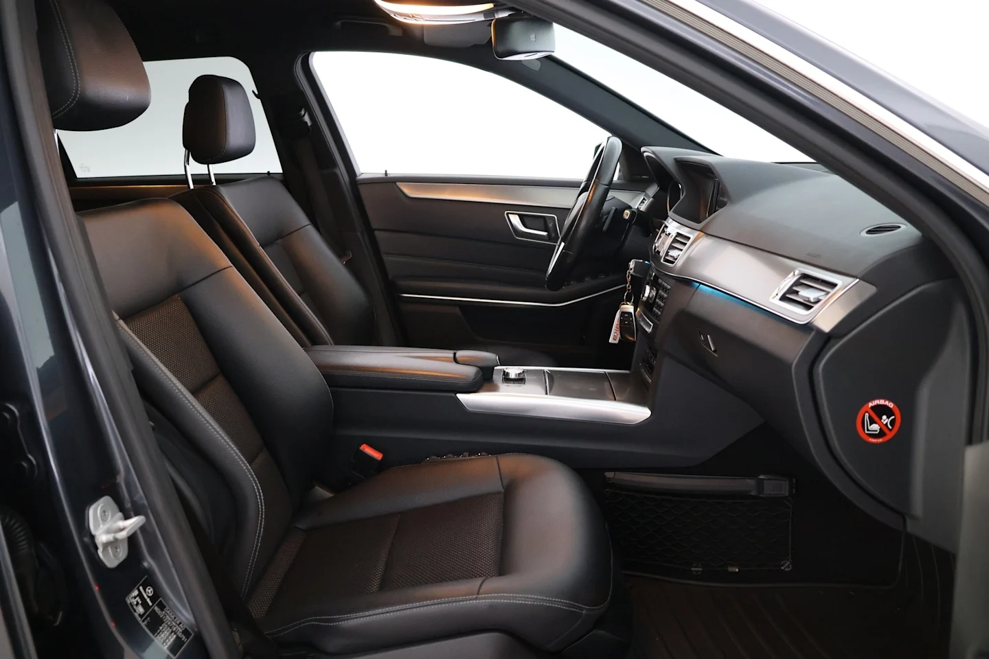 Car Image - 3b4tIwlkBwQRDHNE2WWawf