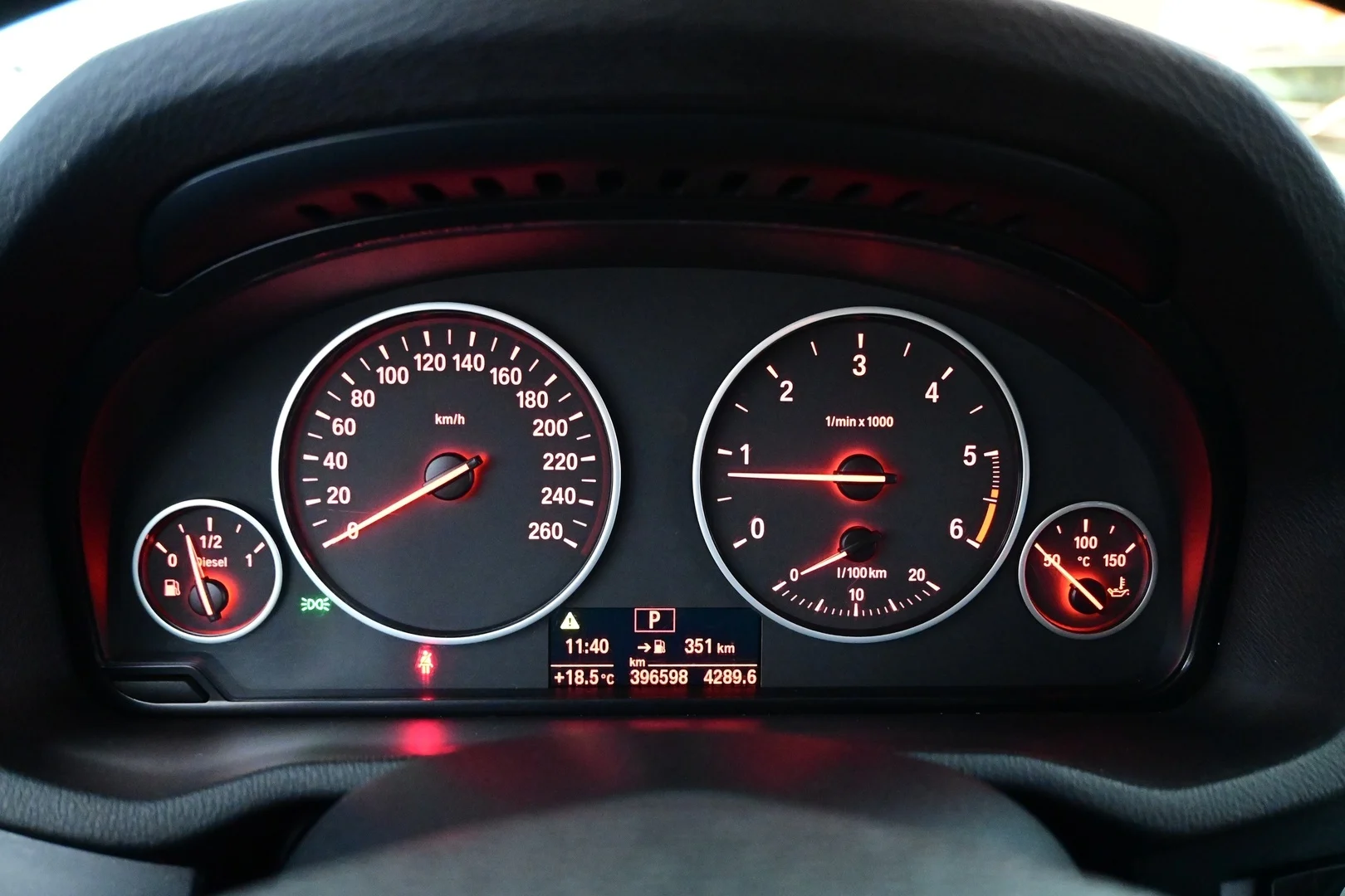 Car Image - 6pHzUXo1t3HjiUOmOq62Uk