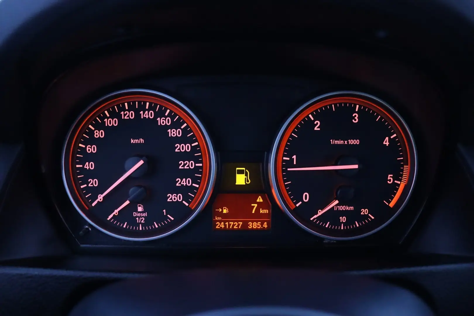 Car Image - 2FY2Il7tyMaTbVWK0OWELe