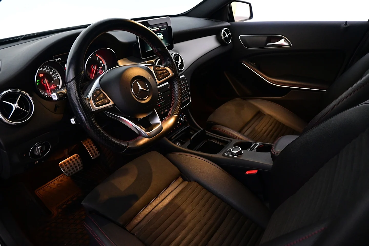 Car Image - 1GpdwCLGKrR0gAWLxZOGjh