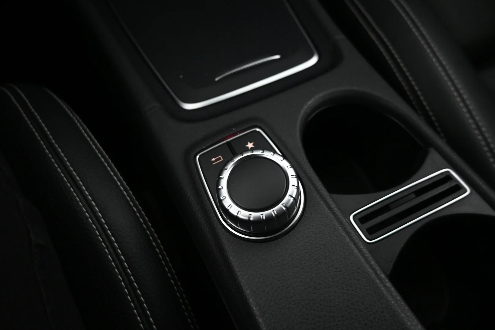 Car Image - 3VxPfisuCeFbwjtZDllHIx