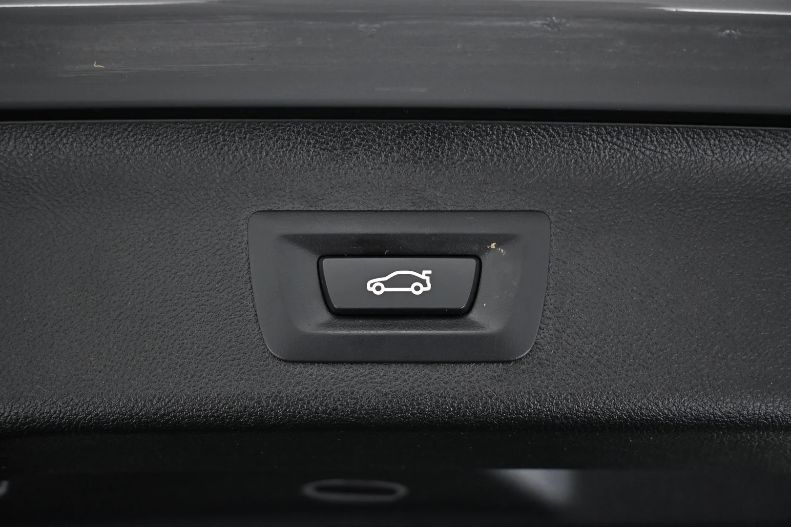 Car Image - 1EwHnLJSdQtrx51w5MzIRE