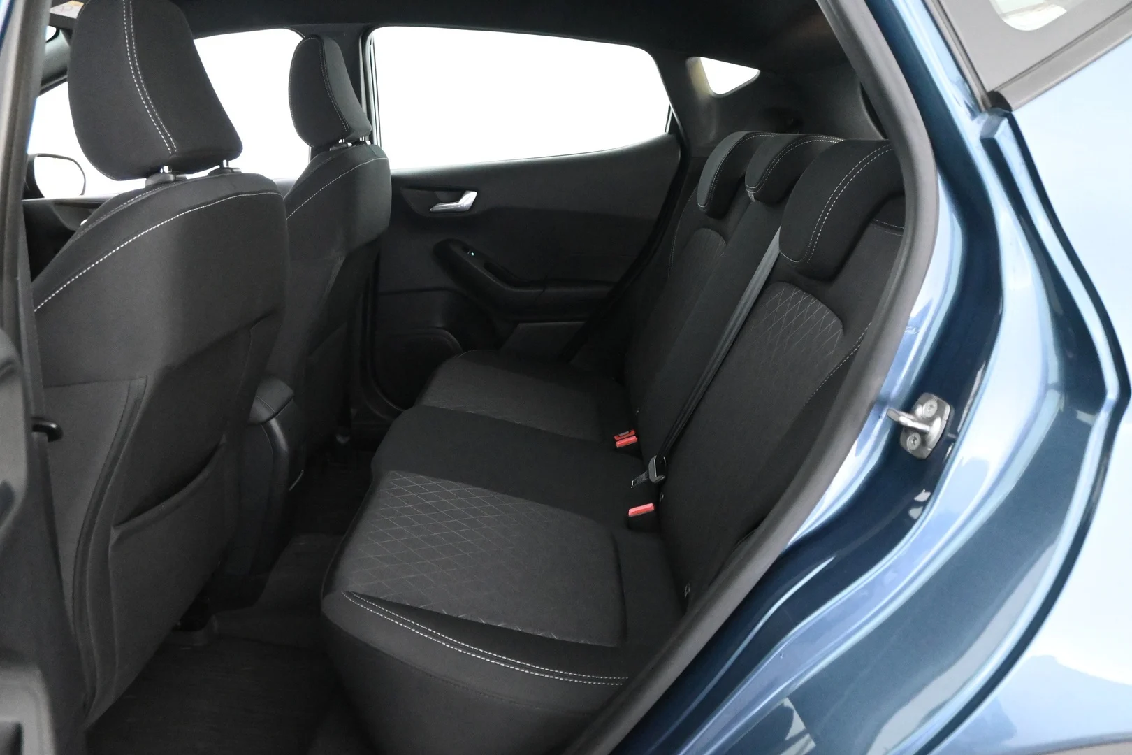 Car Image - 5ot4oEfso8FG5tY0d7YWcY