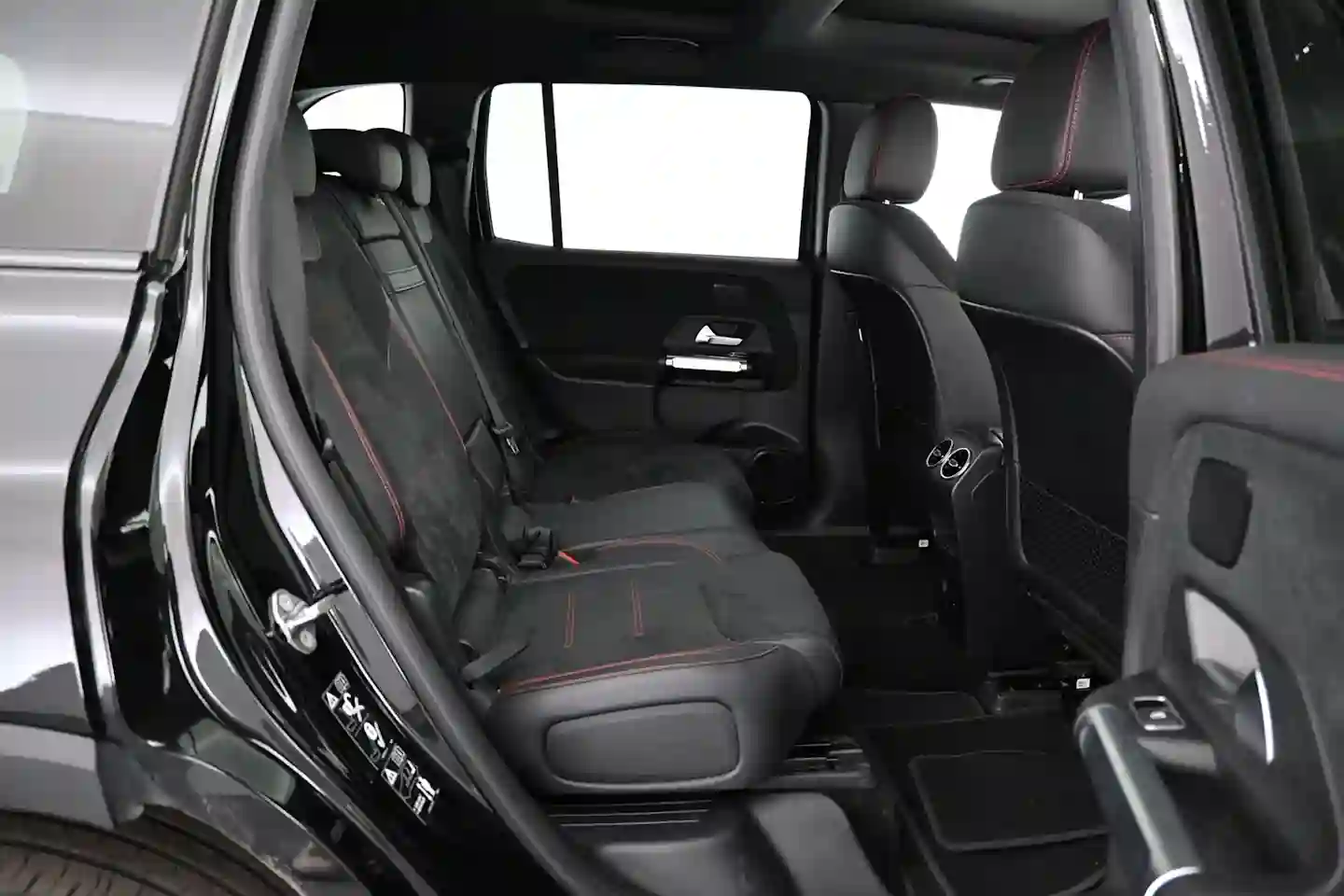 Car Image - mUAtiZxVe7UanAkErpDUX