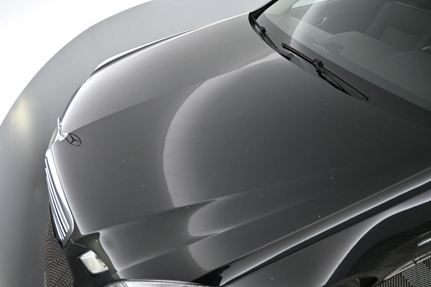 Car Image - 5tLXqUJ64ZXzowz0UV2hro