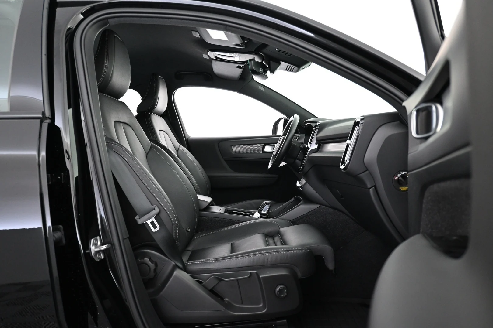 Car Image - lA4lVF3BhVInInQCNafyz