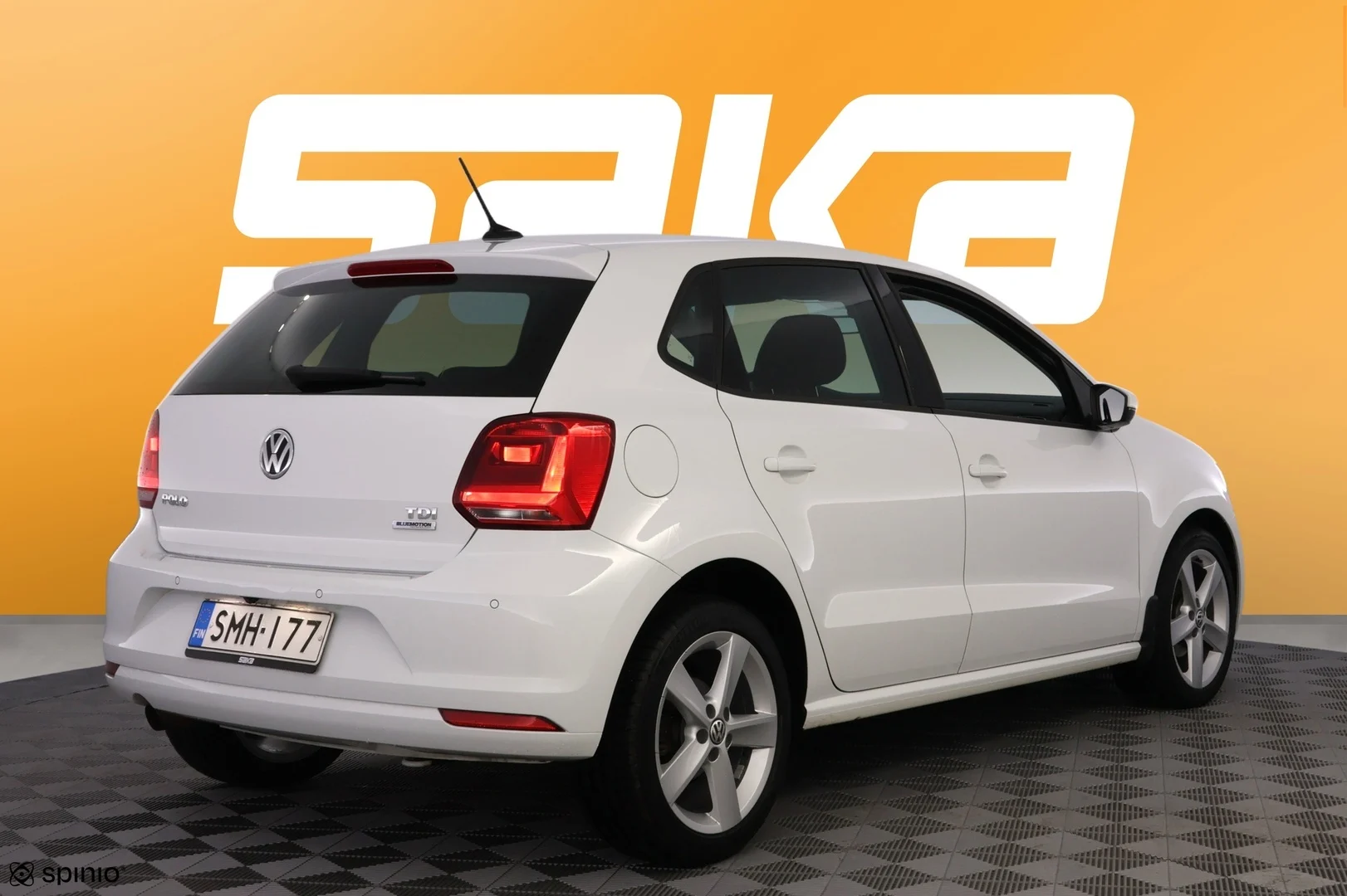 Car Image - 6nXE87nva1b5gO9YUdPaUN