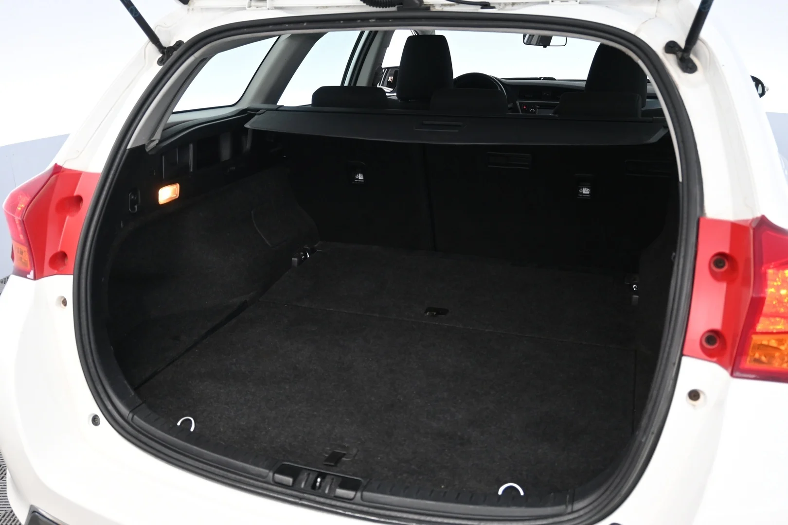 Car Image - 4bo6thD82yeDFwbLUGa9YP