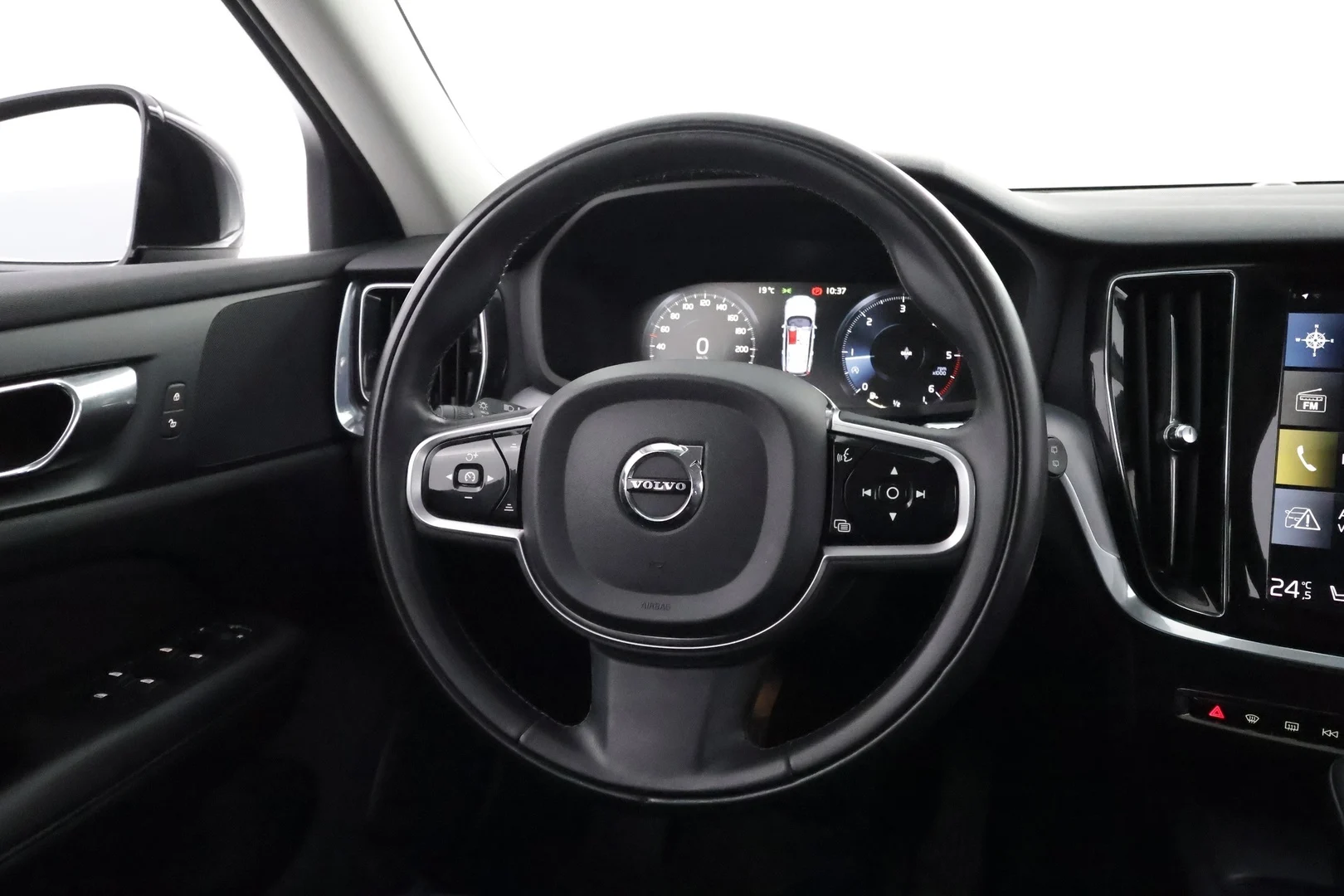 Car Image - 2oQnU4J5rh0TK5cJneX9qk