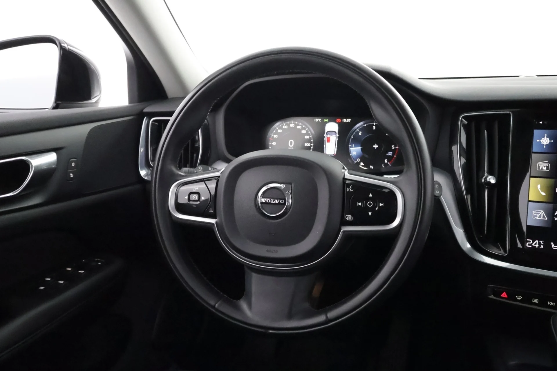 Car Image - 2oQnU4J5rh0TK5cJneX9qk