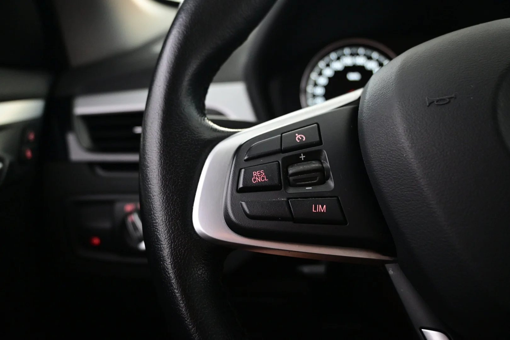 Car Image - 4sgcb2kI25U6BVUByX5qY0
